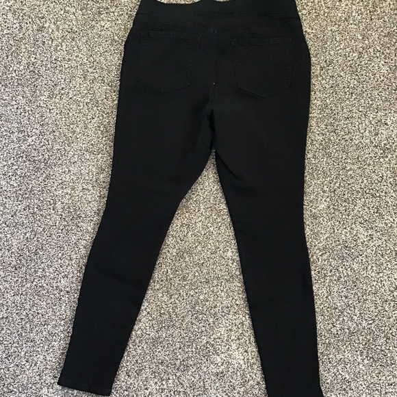 Black Denim Skinny Jeggings Junior Plus 1X - Picture 5 of 6